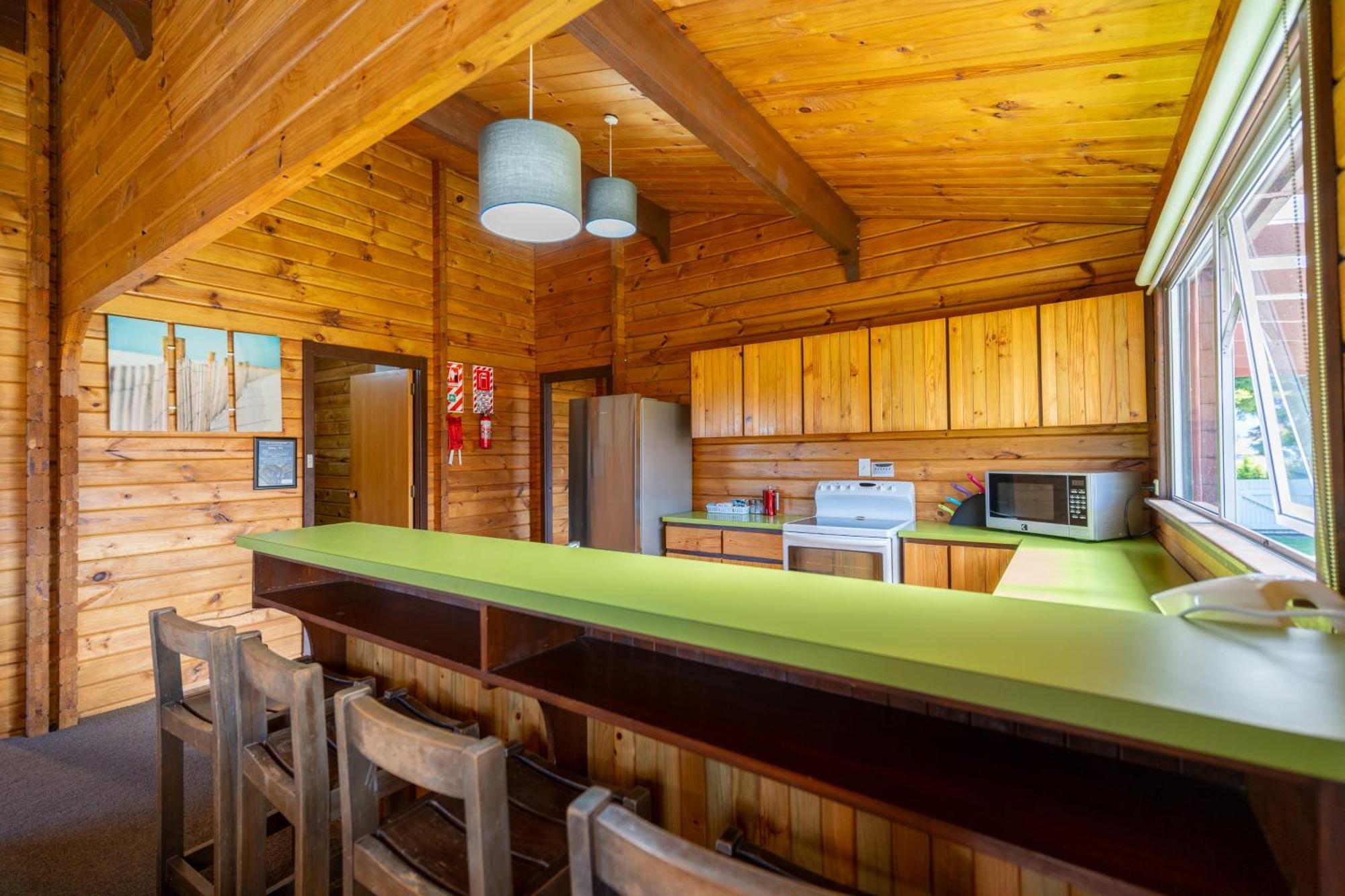 Te Anau Top 10 Holiday Park And Motels Экстерьер фото