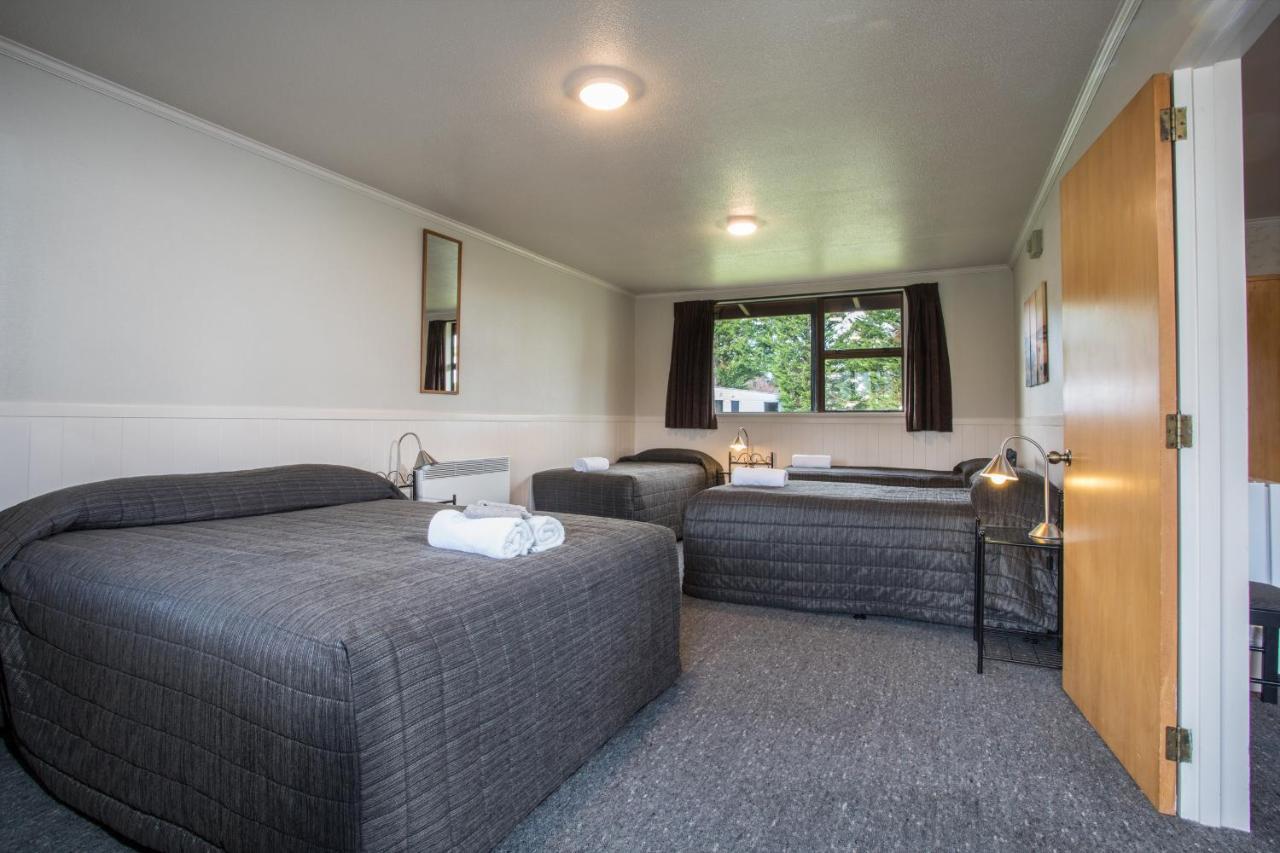 Te Anau Top 10 Holiday Park And Motels Экстерьер фото